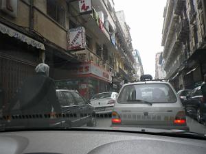2106 toujours rue d'alsace lorraine vers la grande poste d'oran